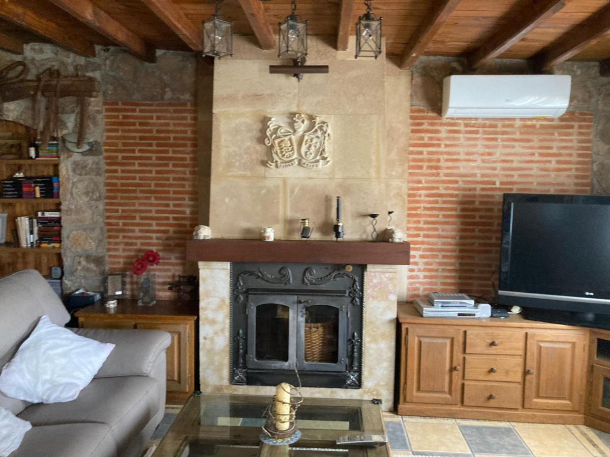 Casa Rural Neira Almenara de Tormes Bagian luar foto