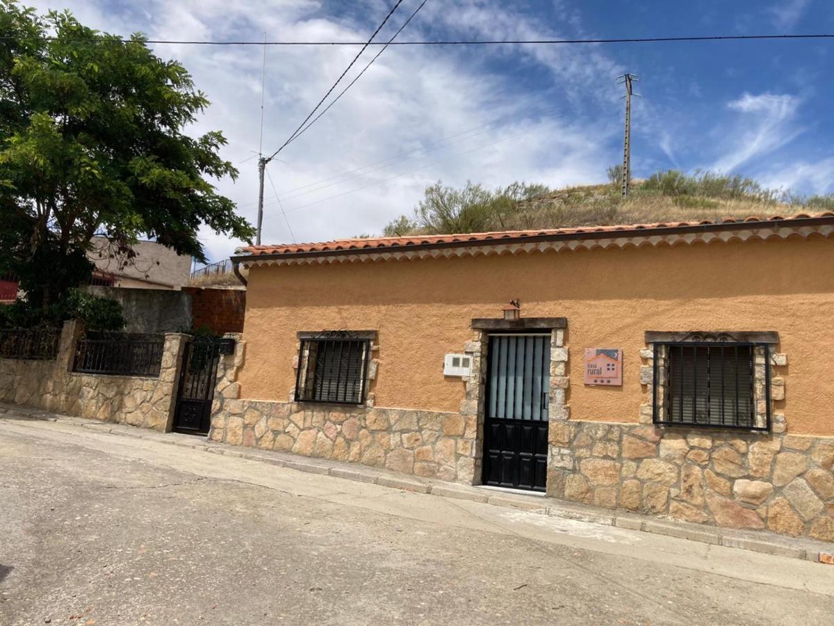 Casa Rural Neira Almenara de Tormes Bagian luar foto