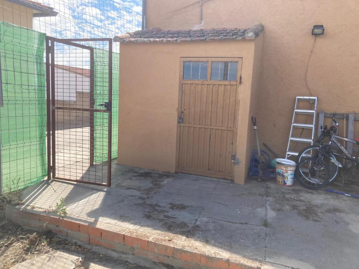 Casa Rural Neira Almenara de Tormes Bagian luar foto